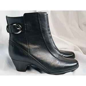 Clarks Artisan Dara Leather Ankle Boots Buckle Zip Women's Black SIze 9.5M